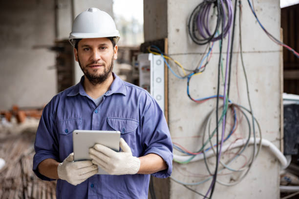 Best Local Electrician Companies  in Crosspointe, VA